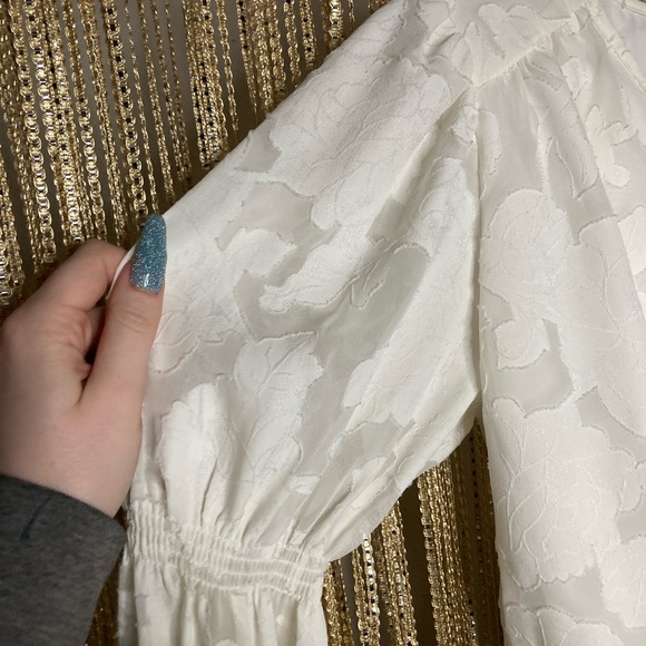 Cream floral peplum top with puffed sheer long sleeves and buttons - Picture 3 of 5